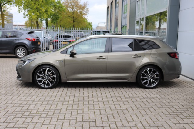 TOYOTA COROLLA Touring Sports 2.0 (152PK) Hybrid AUT Style/PAN.DAK/ORIG.NL/DEAL, Carmix, OSS