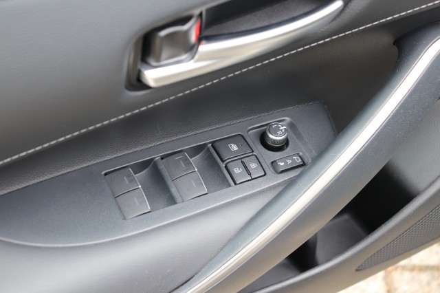 TOYOTA COROLLA Touring Sports 2.0 (152PK) Hybrid AUT Style/PAN.DAK/ORIG.NL/DEAL, Carmix, OSS