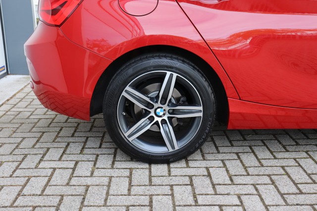 BMW 1-SERIE 118I CENT HIGH EXE/SPORT/ORIG.NL/DEALERONDERH., Carmix, OSS