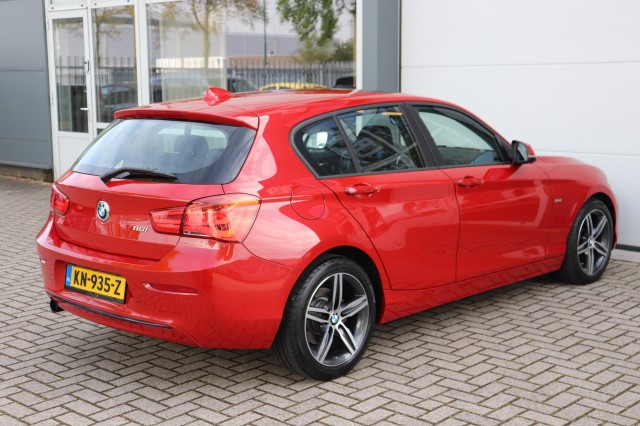 BMW 1-SERIE 118I CENT HIGH EXE/SPORT/ORIG.NL/DEALERONDERH., Carmix, OSS