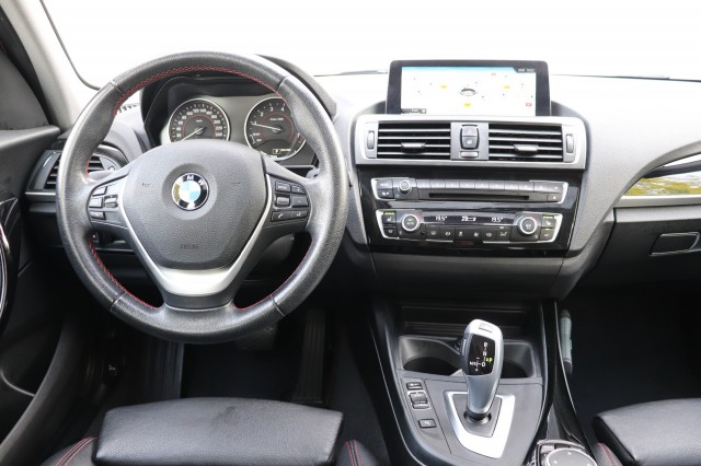 BMW 1-SERIE 118I CENT HIGH EXE/SPORT/ORIG.NL/DEALERONDERH., Carmix, OSS