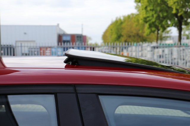 BMW 1-SERIE 118I CENT HIGH EXE/SPORT/ORIG.NL/DEALERONDERH., Carmix, OSS