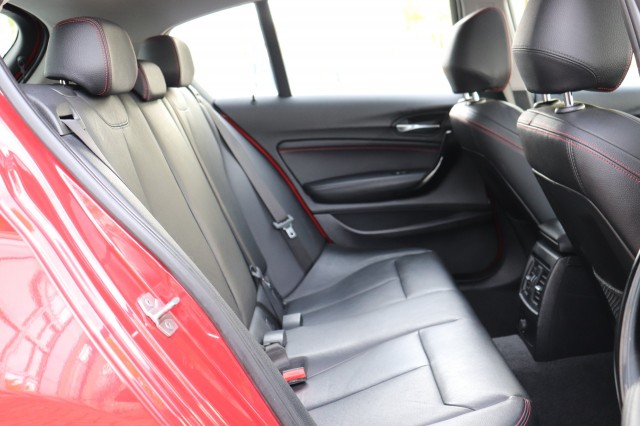 BMW 1-SERIE 118I CENT HIGH EXE/SPORT/ORIG.NL/DEALERONDERH., Carmix, OSS