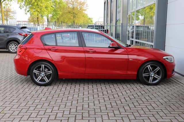 BMW 1-SERIE 118I CENT HIGH EXE/SPORT/ORIG.NL/DEALERONDERH., Carmix, OSS