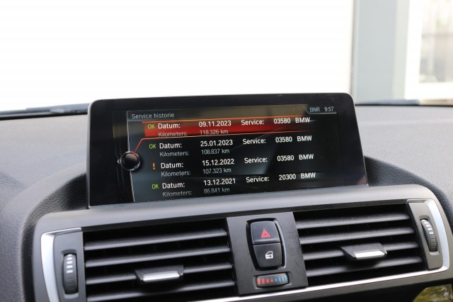 BMW 1-SERIE 118I CENT HIGH EXE/SPORT/ORIG.NL/DEALERONDERH., Carmix, OSS