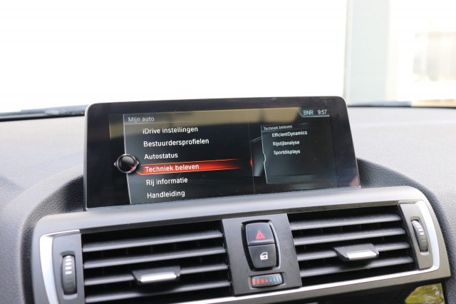 BMW 1-SERIE 118I CENT HIGH EXE/SPORT/ORIG.NL/DEALERONDERH., Carmix, OSS