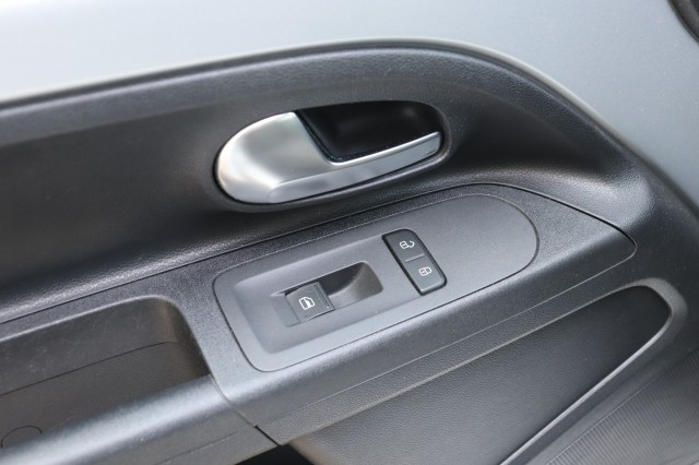 VOLKSWAGEN UP 1.0 MOVE UP! BLUEM./NAVI/AIRCO/EL.RAMEN, Carmix, OSS