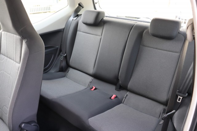 VOLKSWAGEN UP 1.0 MOVE UP! BLUEM./NAVI/AIRCO/EL.RAMEN, Carmix, OSS