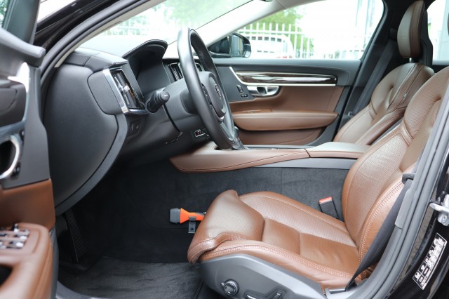 VOLVO V90 2.0 T5 INSCRIPTION AUT/360/MASSAGE/AUTOPILOT/PAN.DAK/STOELVENTIL, Carmix, OSS