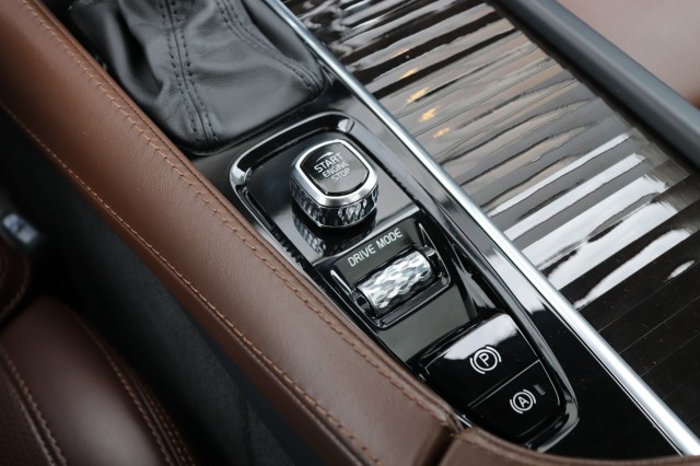 VOLVO V90 2.0 T5 INSCRIPTION AUT/360/MASSAGE/AUTOPILOT/PAN.DAK/STOELVENTIL, Carmix, OSS