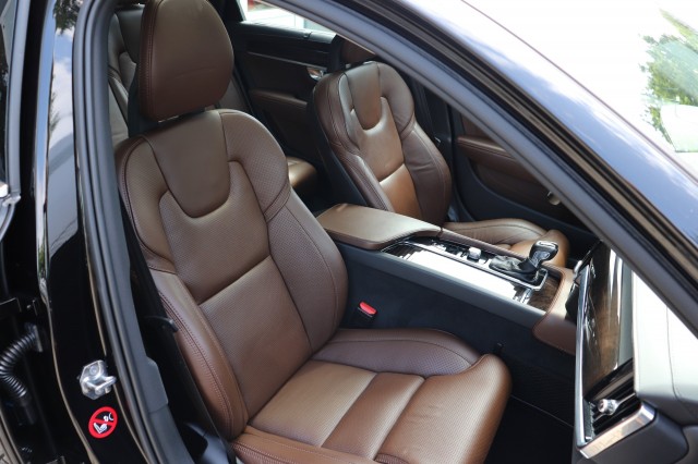 VOLVO V90 2.0 T5 INSCRIPTION AUT/360/MASSAGE/AUTOPILOT/PAN.DAK/STOELVENTIL, Carmix, OSS