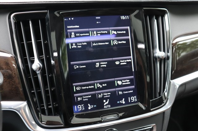 VOLVO V90 2.0 T5 INSCRIPTION AUT/360/MASSAGE/AUTOPILOT/PAN.DAK/STOELVENTIL, Carmix, OSS