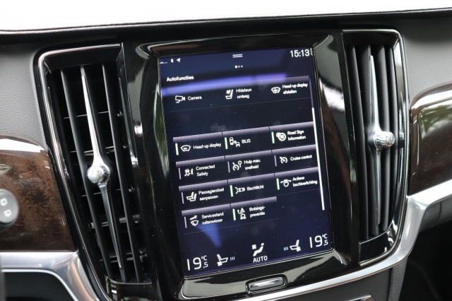 VOLVO V90 2.0 T5 INSCRIPTION AUT/360/MASSAGE/AUTOPILOT/PAN.DAK/STOELVENTIL, Carmix, OSS