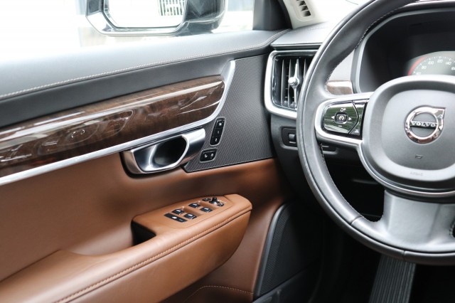 VOLVO V90 2.0 T5 INSCRIPTION AUT/360/MASSAGE/AUTOPILOT/PAN.DAK/STOELVENTIL, Carmix, OSS