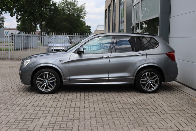 BMW X3 SDRIVE 20I  HIGH EXEC M-SPORT AUT/ORIG.NL, Carmix, OSS