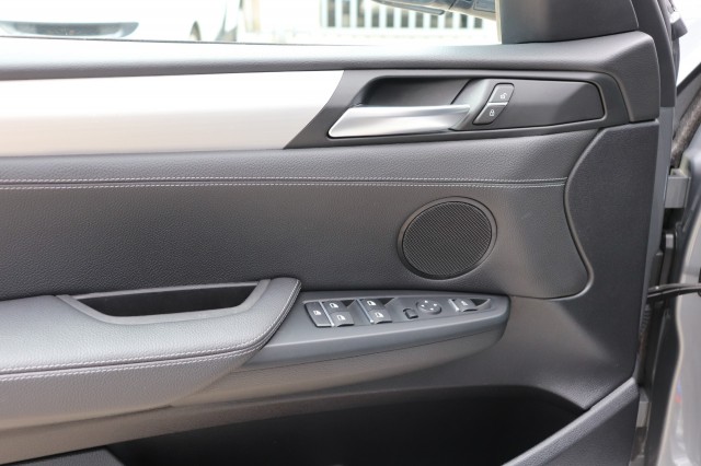 BMW X3 SDRIVE 20I  HIGH EXEC M-SPORT AUT/ORIG.NL, Carmix, OSS