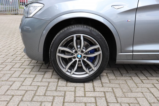 BMW X3 SDRIVE 20I  HIGH EXEC M-SPORT AUT/ORIG.NL, Carmix, OSS