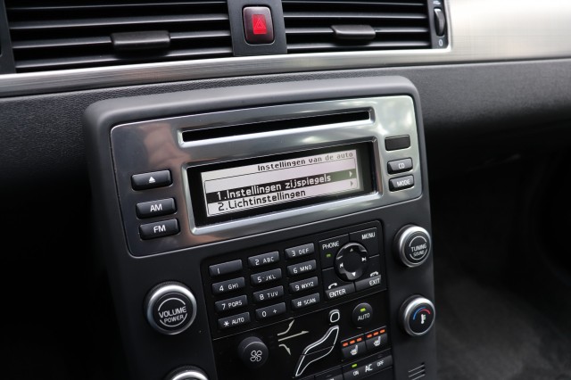 VOLVO V70 2.0 LIMITED EDITION/orig.nl/dealeronderhouden/high.perf.audio, Carmix, OSS
