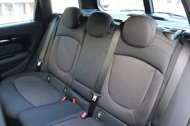 MINI MINI 1.5 ONE /CLIMA/STOELVERW./KEYLESS/PDC/17/BLUETOOTH/58DKM!, Carmix, OSS