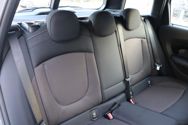 MINI MINI 1.5 ONE /CLIMA/STOELVERW./KEYLESS/PDC/17/BLUETOOTH/58DKM!, Carmix, OSS