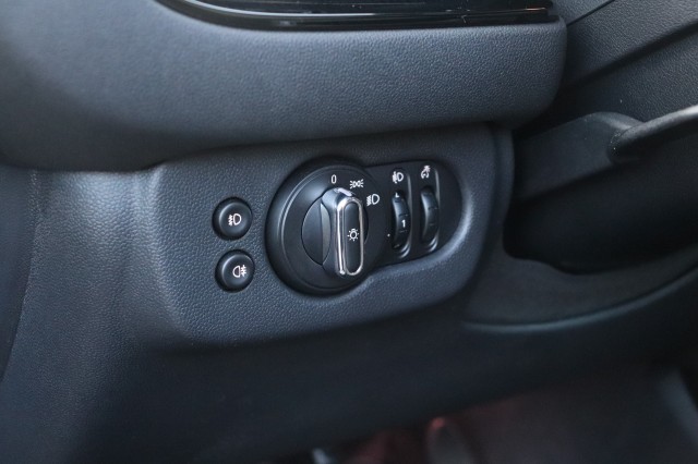 MINI MINI 1.5 ONE /CLIMA/STOELVERW./KEYLESS/PDC/17/BLUETOOTH/58DKM!, Carmix, OSS