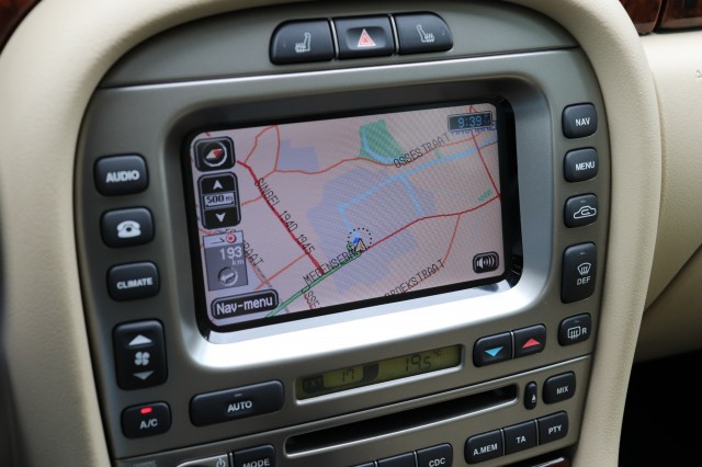 JAGUAR X-TYPE 2.2 D EXECUTIVE AUT/LEER/DAK/GEDOCUMENTEERD/92DKM!, Carmix, OSS