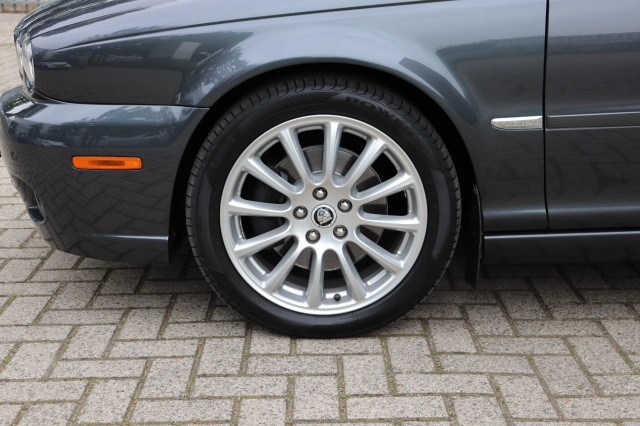 JAGUAR X-TYPE 2.2 D EXECUTIVE AUT/LEER/DAK/GEDOCUMENTEERD/92DKM!, Carmix, OSS
