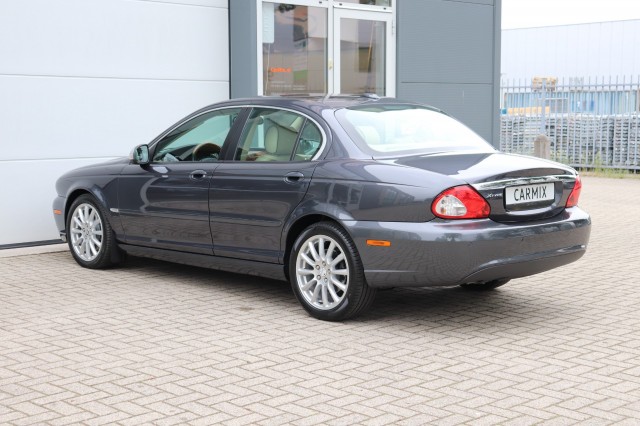 JAGUAR X-TYPE 2.2 D EXECUTIVE AUT/LEER/DAK/GEDOCUMENTEERD/92DKM!, Carmix, OSS