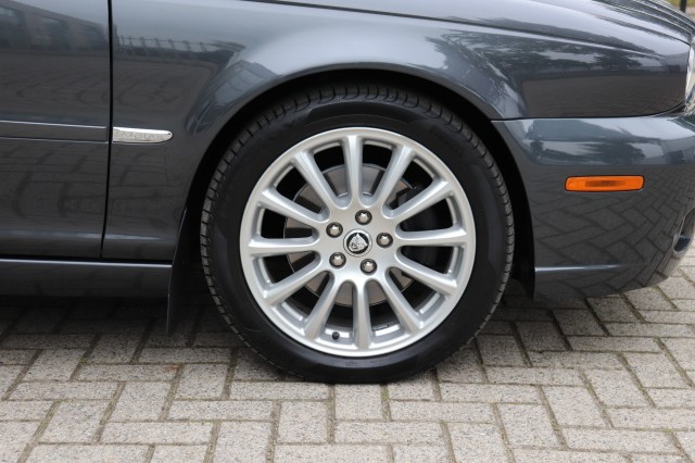 JAGUAR X-TYPE 2.2 D EXECUTIVE AUT/LEER/DAK/GEDOCUMENTEERD/92DKM!, Carmix, OSS