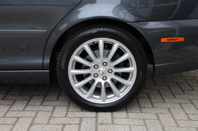 JAGUAR X-TYPE 2.2 D EXECUTIVE AUT/LEER/DAK/GEDOCUMENTEERD/92DKM!, Carmix, OSS