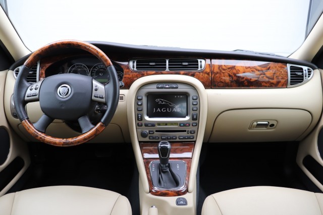 JAGUAR X-TYPE 2.2 D EXECUTIVE AUT/LEER/DAK/GEDOCUMENTEERD/92DKM!, Carmix, OSS