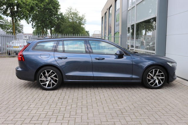 VOLVO V60 2.0 T4 AUT/LEER/SPORTSTOELEN/AppleCarPlay/Orig.NL/DEALERONDERH./, Carmix, OSS