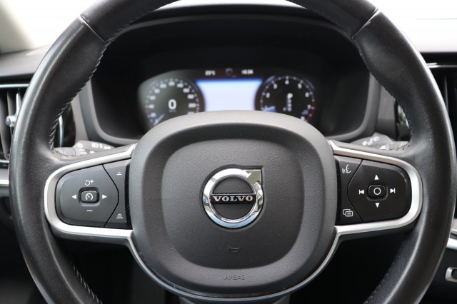 VOLVO V60 2.0 T4 AUT/LEER/SPORTSTOELEN/AppleCarPlay/Orig.NL/DEALERONDERH./, Carmix, OSS