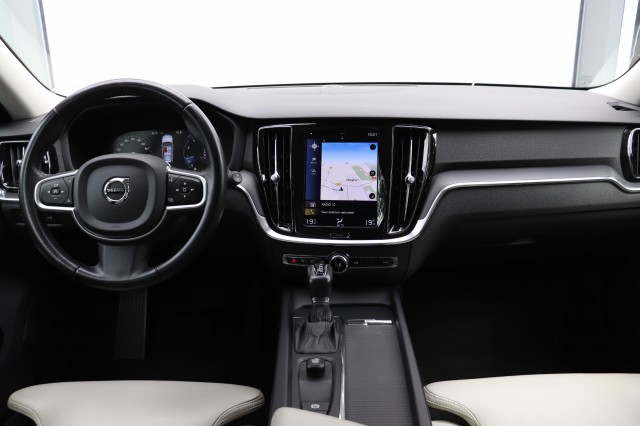 VOLVO V60 2.0 T4 AUT/LEER/SPORTSTOELEN/AppleCarPlay/Orig.NL/DEALERONDERH./, Carmix, OSS