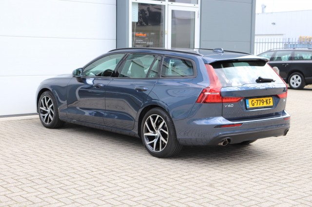 VOLVO V60 2.0 T4 AUT/LEER/SPORTSTOELEN/AppleCarPlay/Orig.NL/DEALERONDERH./, Carmix, OSS