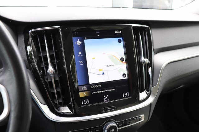 VOLVO V60 2.0 T4 AUT/LEER/SPORTSTOELEN/AppleCarPlay/Orig.NL/DEALERONDERH./, Carmix, OSS