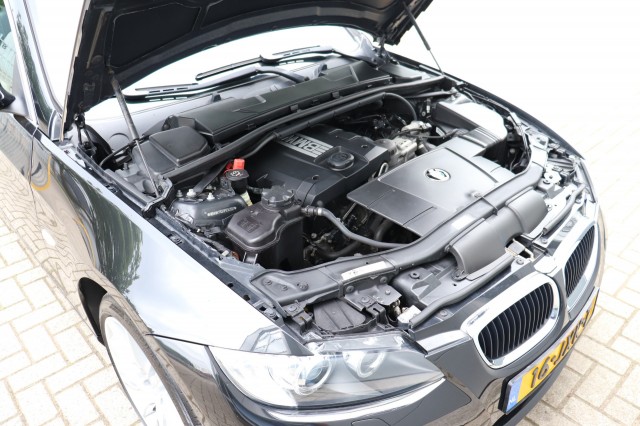 BMW 3-SERIE 320I EXECUTIVE, Carmix, OSS