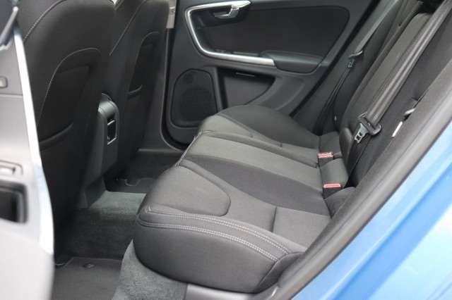 VOLVO S60 1.6 T3 AUTOMAAT/ORIG.NL/DEALERONDERH., Carmix, OSS