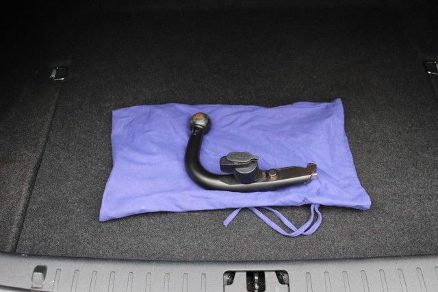 VOLVO S60 1.6 T3 AUTOMAAT/ORIG.NL/DEALERONDERH., Carmix, OSS