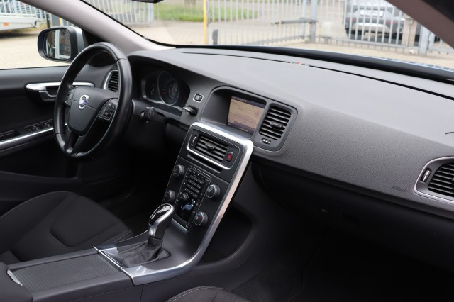 VOLVO S60 1.6 T3 AUTOMAAT/ORIG.NL/DEALERONDERH., Carmix, OSS