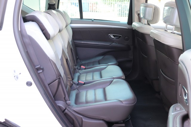 RENAULT ESPACE 1.6 TCE IN.PARIS 7P/PAN.DAK/BOSE/MASSAGE/LEER/NAVI/LED/CAMERA/4C, Carmix, OSS