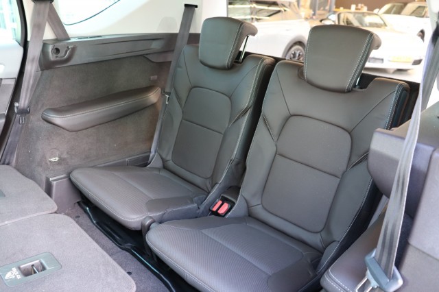 RENAULT ESPACE 1.6 TCE IN.PARIS 7P/PAN.DAK/BOSE/MASSAGE/LEER/NAVI/LED/CAMERA/4C, Carmix, OSS