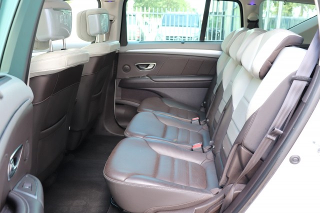 RENAULT ESPACE 1.6 TCE IN.PARIS 7P/PAN.DAK/BOSE/MASSAGE/LEER/NAVI/LED/CAMERA/4C, Carmix, OSS