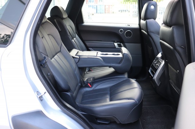 LAND ROVER RANGE ROVER 3.0 TDV6 HSE DYNAMIC/1E EIG./ORIG.NL/DEALERONDERH., Carmix, OSS