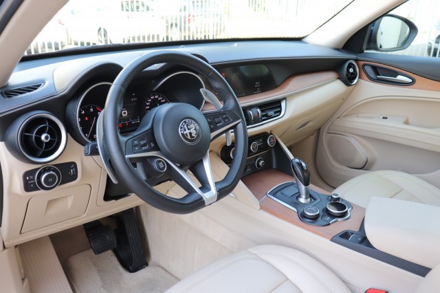 ALFA ROMEO STELVIO 2.0 T AWD Q4 SUPER/PAN.DAK/CARPLAY/MEMORYSTOEL/1E EIG. , Carmix, OSS