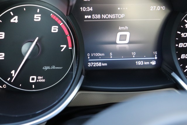 ALFA ROMEO STELVIO 2.0 T AWD Q4 SUPER/PAN.DAK/CARPLAY/MEMORYSTOEL/1E EIG. , Carmix, OSS