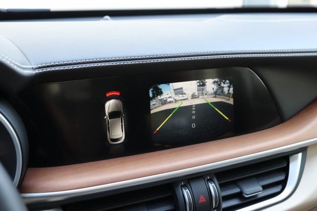 ALFA ROMEO STELVIO 2.0 T AWD Q4 SUPER/PAN.DAK/CARPLAY/MEMORYSTOEL/1E EIG. , Carmix, OSS