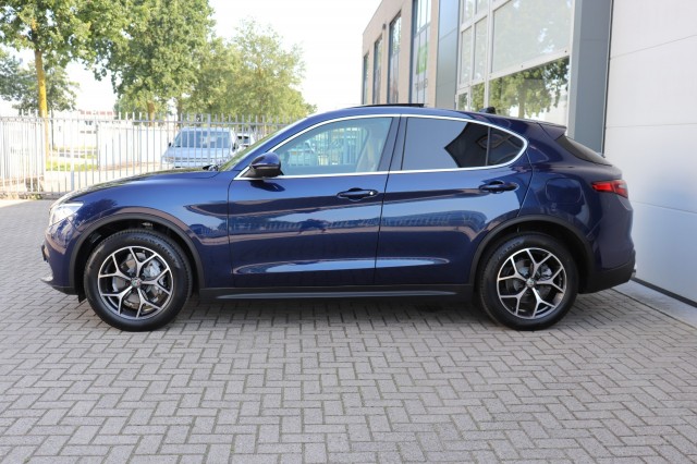 ALFA ROMEO STELVIO 2.0 T AWD Q4 SUPER/PAN.DAK/CARPLAY/MEMORYSTOEL/1E EIG. , Carmix, OSS