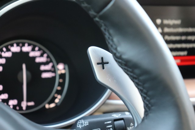 ALFA ROMEO STELVIO 2.0 T AWD Q4 SUPER/PAN.DAK/CARPLAY/MEMORYSTOEL/1E EIG. , Carmix, OSS