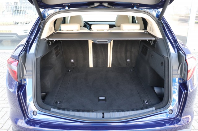 ALFA ROMEO STELVIO 2.0 T AWD Q4 SUPER/PAN.DAK/CARPLAY/MEMORYSTOEL/1E EIG. , Carmix, OSS